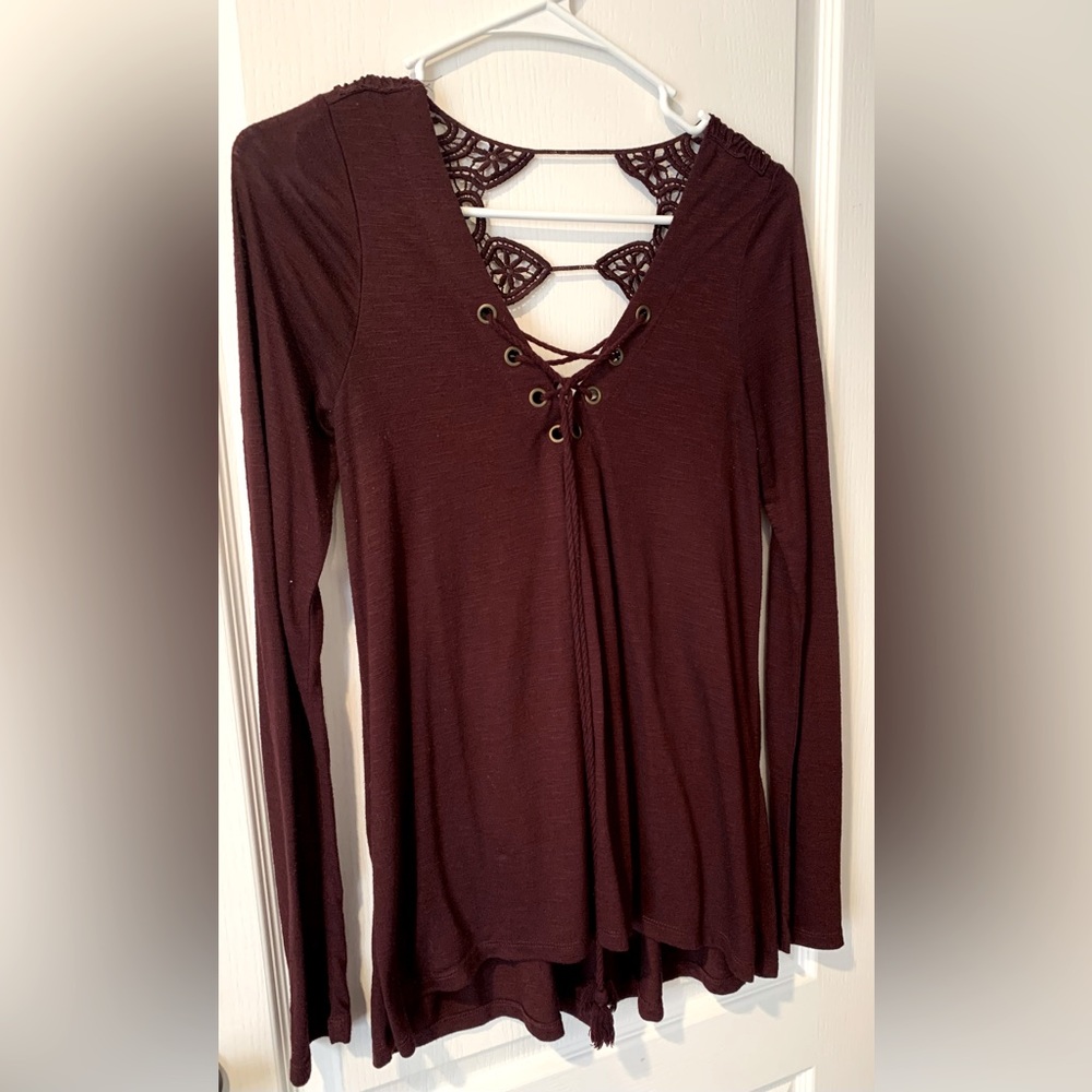 Coco + Jaimeson Crocheted Top Size Small